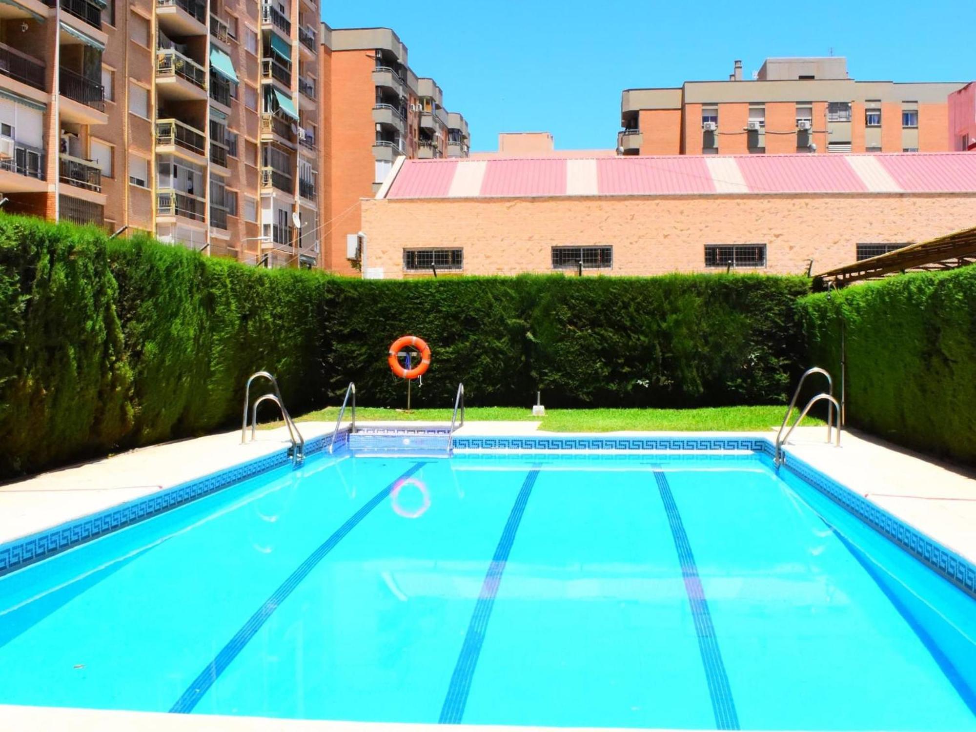 Amplio Y Luminoso Apartamento Cerca Del Centro Y La Playa Con Piscina Y Parking Privado Malaga Luaran gambar