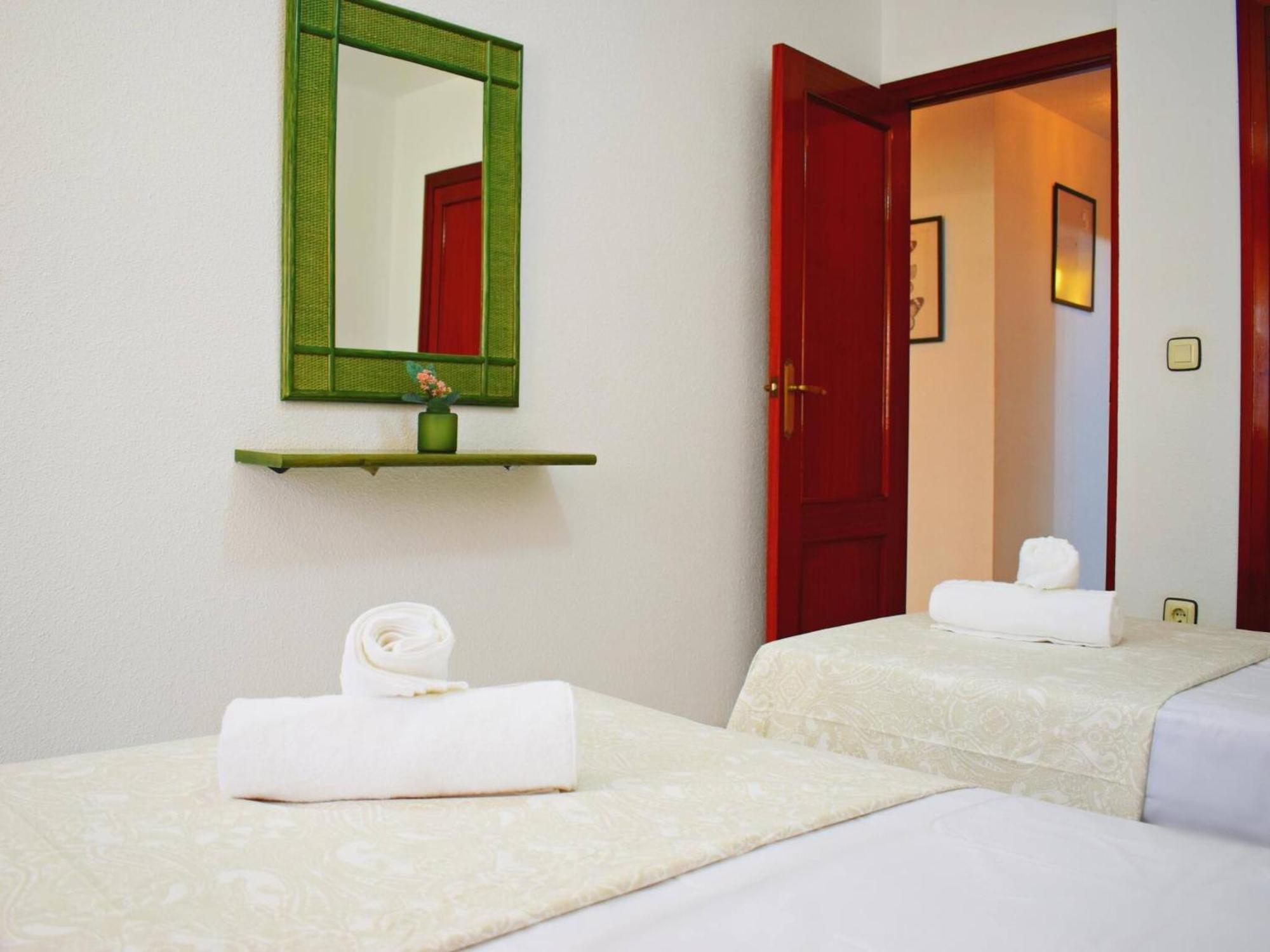 Amplio Y Luminoso Apartamento Cerca Del Centro Y La Playa Con Piscina Y Parking Privado Malaga Luaran gambar