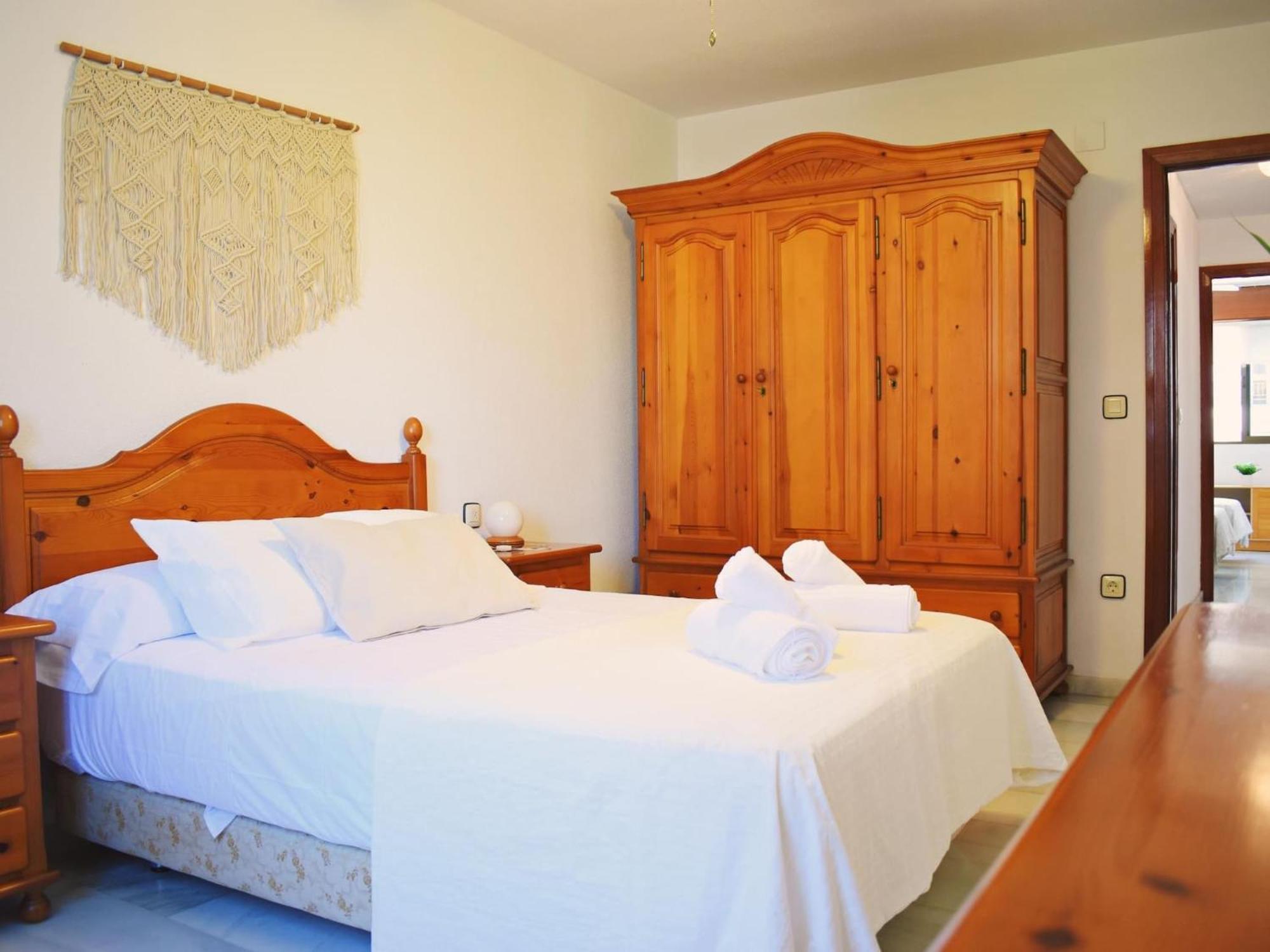 Amplio Y Luminoso Apartamento Cerca Del Centro Y La Playa Con Piscina Y Parking Privado Malaga Luaran gambar