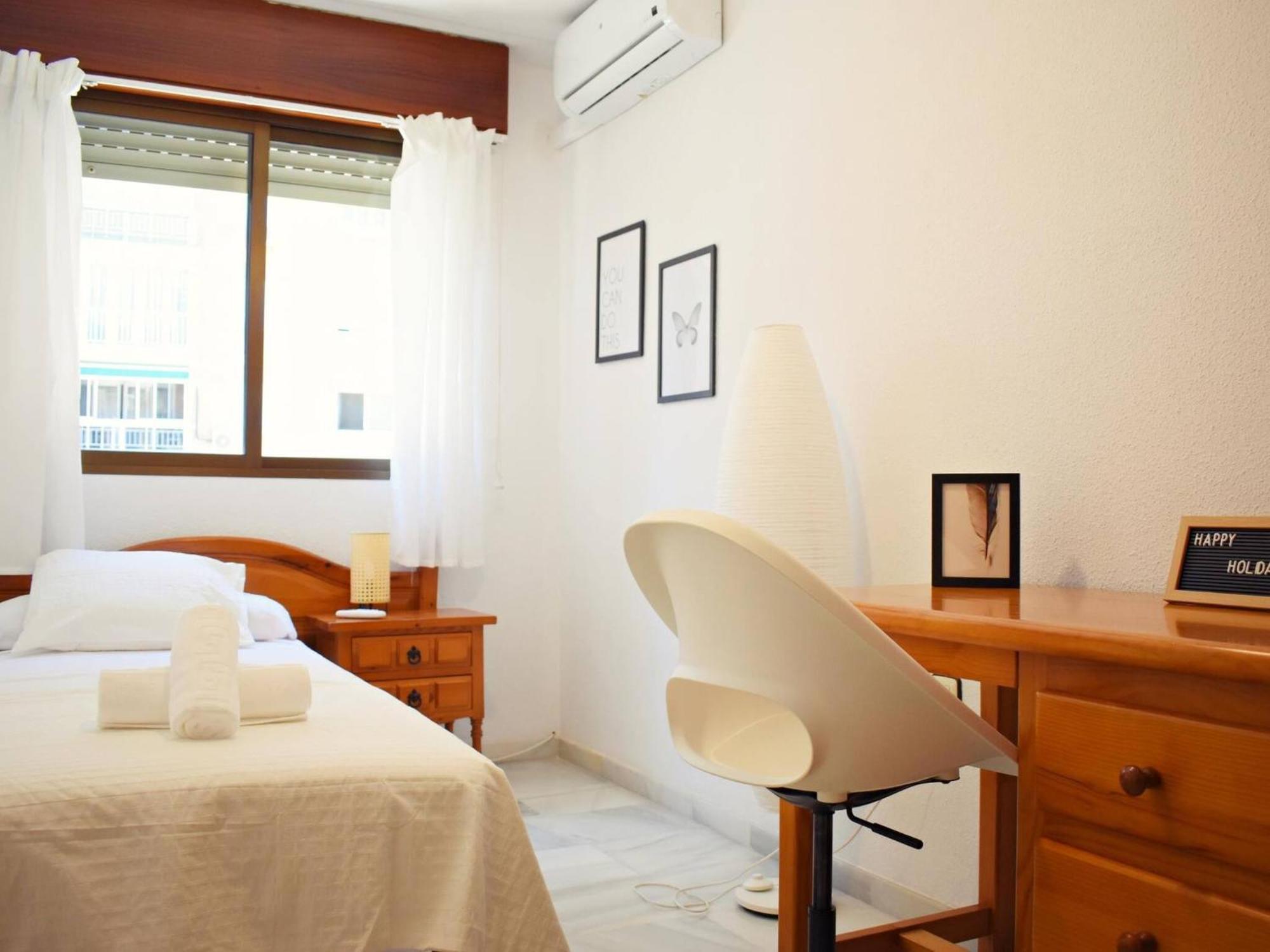 Amplio Y Luminoso Apartamento Cerca Del Centro Y La Playa Con Piscina Y Parking Privado Malaga Luaran gambar